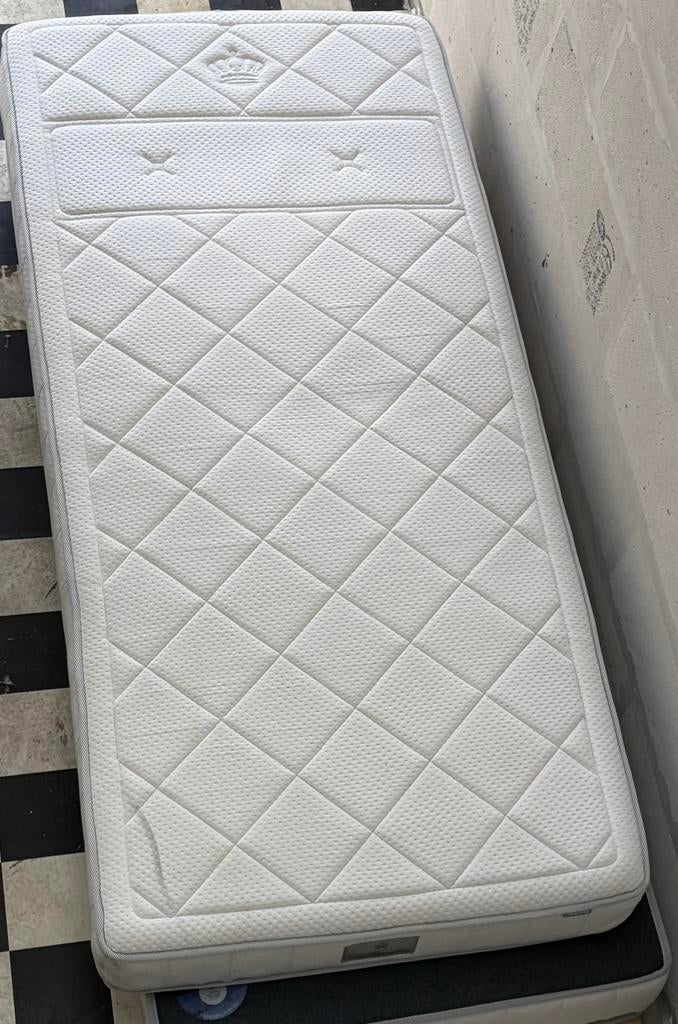 2x Auping Vivo Medium 90x200 – Showroomstaat!, Enlèvement ou Envoi, Comme neuf