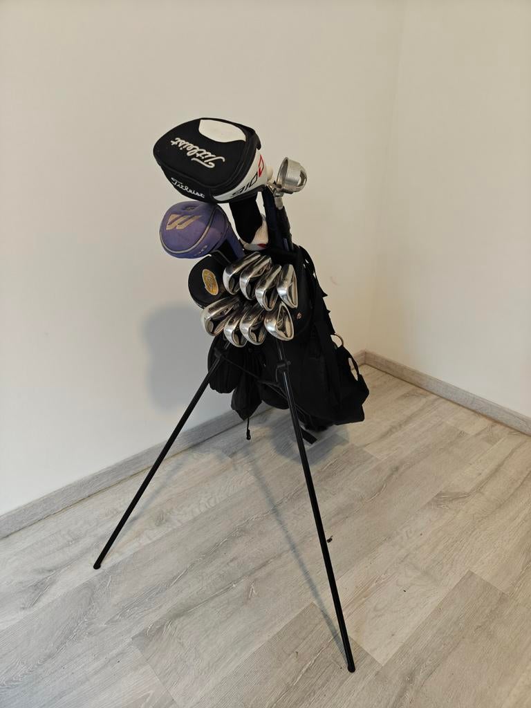 Complete Golfset met Tas - Taylormade, Titleist, Mizuno, Yes, Sport en Fitness, Golf, Gebruikt, Set, Overige merken, Ophalen of Verzenden