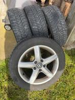 Originele VW Golf 7 velgen met Pirelli winterbanden, Auto-onderdelen, Banden en Velgen, Ophalen, Gebruikt, Velg(en), 16 inch
