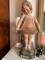 Statue platre, Enlèvement