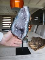 Amethist op stand, Ophalen of Verzenden