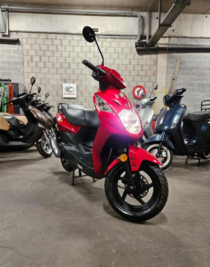 Sym Orbit II 50cc classe B 4 temps 2016 - 8 334 km **Super !, Vélos & Vélomoteurs, Scooters | SYM, Comme neuf, Orbit, Classe B (45 km/h)