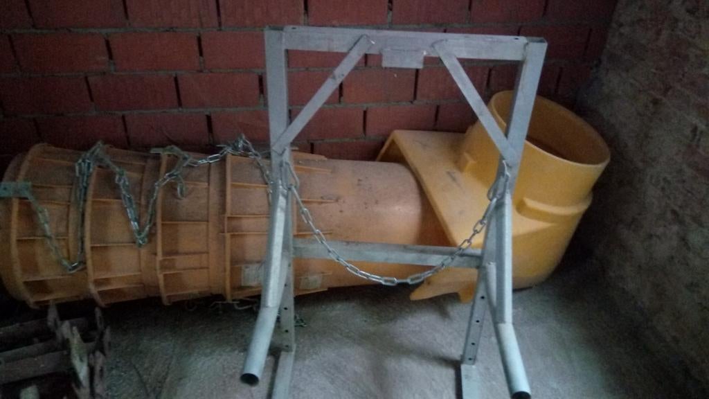 Stort kokkers te koop, Enlèvement