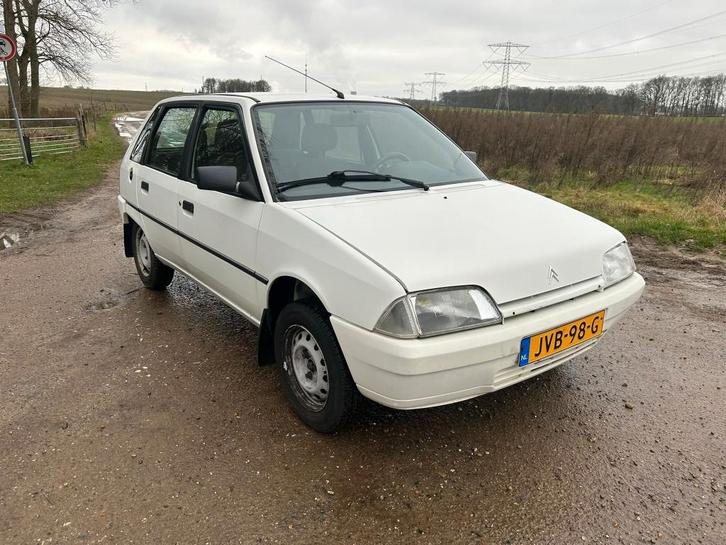 Citroën AX 1.1 bj1992, Autos, Oldtimers & Ancêtres, Particulier, Citroën, Essence, Hatchback, 5 portes, Boîte manuelle, Blanc