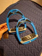 Étriers Flex-on bleu/gris, Animaux & Accessoires, Chevaux & Poneys | Brides & Harnachement, Enlèvement, Utilisé