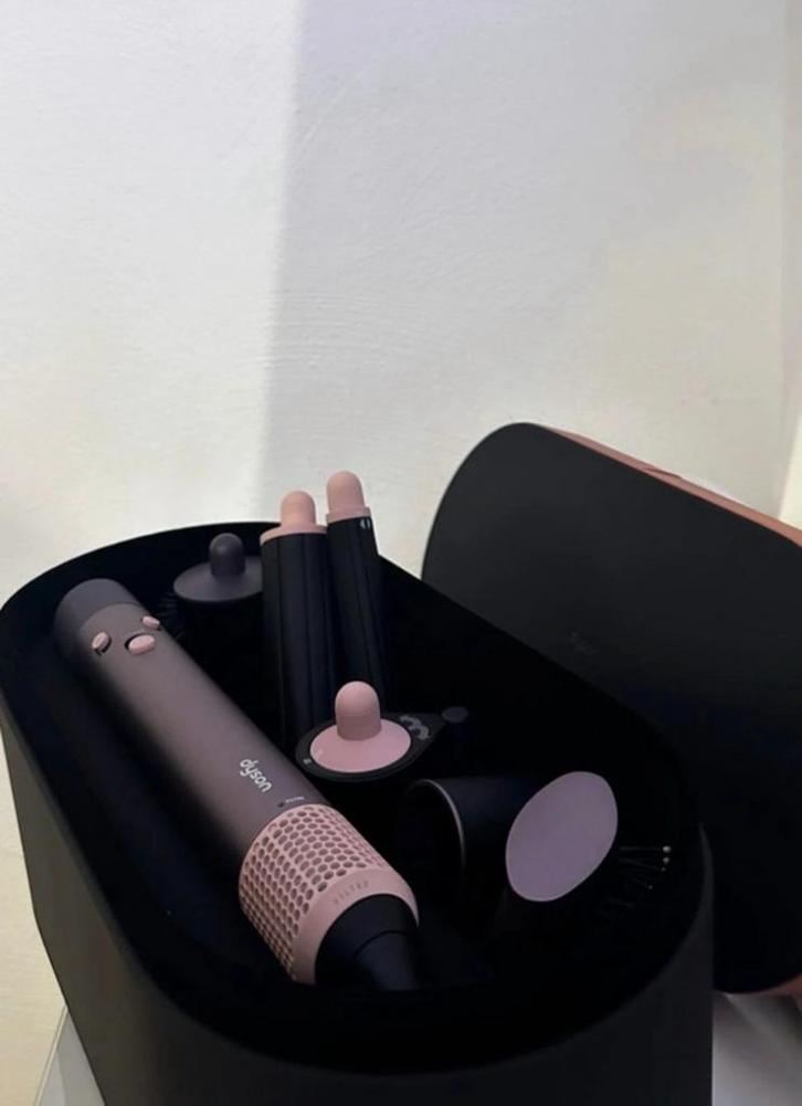 Dyson Jasper Plum limited edition, Handtassen en Accessoires, Uiterlijk | Haarverzorging, Zo goed als nieuw, Ophalen