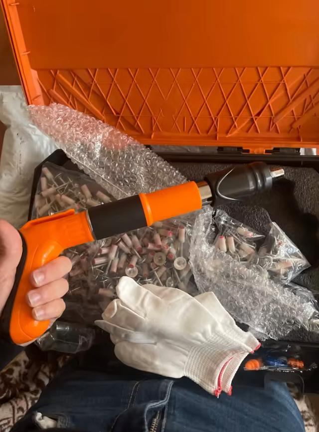 Pistolet à clous manuel béton – 5 vitesses, Bricolage & Construction, Outillage | Outillage à main, Comme neuf, Envoi