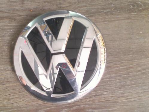 EMBLEME Volkswagen Polo VI (AW1) (2G0853601B), Autos : Pièces & Accessoires, Autres pièces automobiles, Volkswagen, Utilisé
