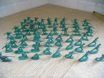 Soldaten - figuren (speelgoed) - 65 stuks. C beschikbaar voor biedingen