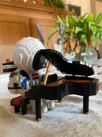 Micro lego astronaut aan piano, Ophalen of Verzenden, Lego, Zo goed als nieuw