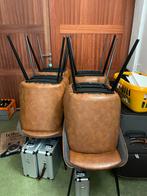 8 stoelen imitatieleer + stoef, Huis en Inrichting, Stoelen, Ophalen, Overige kleuren, Metaal, Zo goed als nieuw