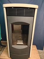 Très beau et très bon poêle pellet Caminnetti montegrapa, Maison & Meubles, Poêles, Enlèvement, Comme neuf