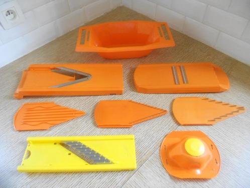 BORNER mandoline - rasp, Huis en Inrichting, Keuken | Keukenbenodigdheden, Ophalen of Verzenden