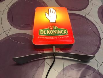 De Koninck lichtreclame beschikbaar voor biedingen