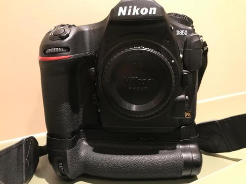 Nikon D850 + MB-D18, Audio, Tv en Foto, Fotocamera's Digitaal, Zo goed als nieuw, Spiegelreflex, Nikon, Ophalen