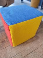 grote kleurendobbelsteen van vilt, Ophalen, Gebruikt