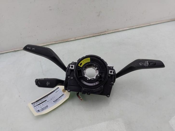 COMBISCHAKELAAR STUUR Audi A5 Sportback (F5A / F5F), Auto-onderdelen, Dashboard en Schakelaars, Audi, Gebruikt