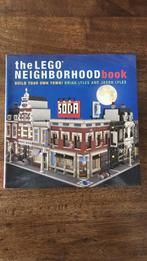 BOEK - The LEGO neighborhood book, Ophalen, Brian Lyles, Jason Lyles, Zo goed als nieuw, Overige onderwerpen