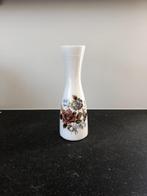 " Vintage " vaas met bloemen, Ophalen of Verzenden