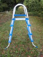 A donner, échelle de piscine, dernière marche à 85cm., Enlèvement, Utilisé, Échelle