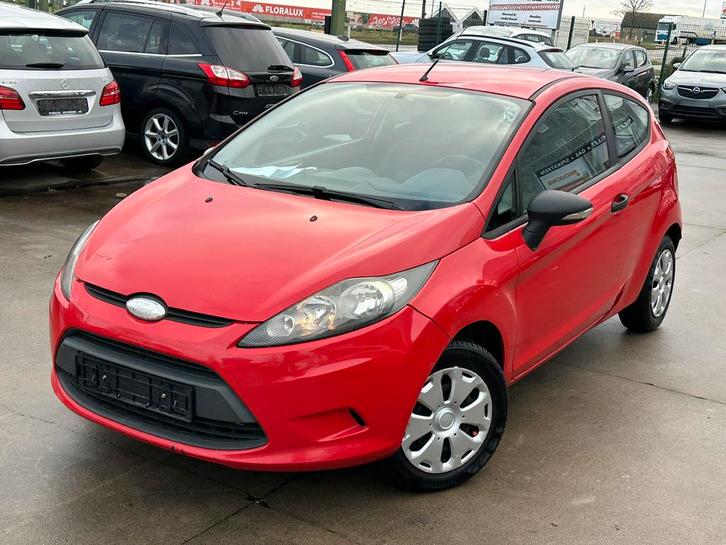 Ford fiesta 1.2L benzine, Autos, Ford, Entreprise, Achat, Fiësta, Essence, Euro 5, Berline, 3 portes, Boîte manuelle, Rouge, Enlèvement