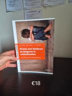 Praten met kinderen en jongeren in crisissituatie, Boeken, Ophalen of Verzenden, Zo goed als nieuw