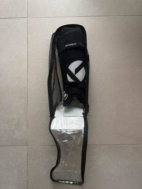 Brabo scheenlappen M + beschermende onderlaag, Sport en Fitness, Hockey, Zo goed als nieuw, Ophalen