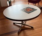 Ronde vintage salontafel met keramische inleg, Huis en Inrichting, Tafels | Salontafels, Ophalen, 50 tot 100 cm, Zo goed als nieuw