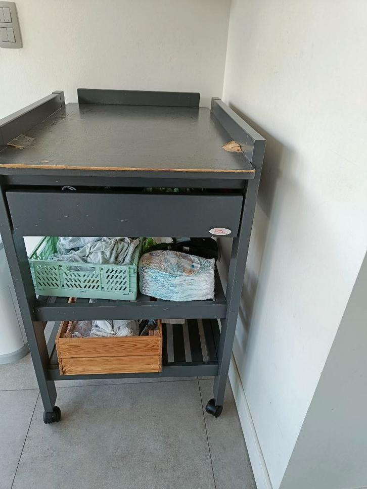 Gratis pampertafel, Kinderen en Baby's, Badjes en Verzorging, Gebruikt, Overige typen, Overige merken, Ophalen