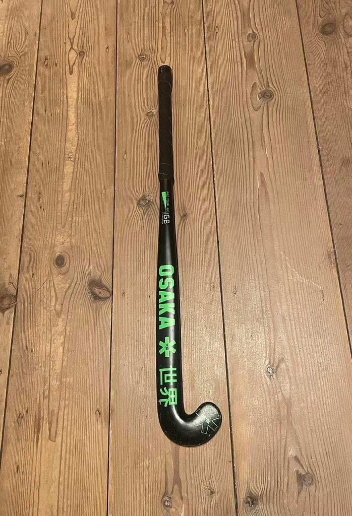 Osaka hockeystick 30inch (77cm), Sport en Fitness, Hockey, Zo goed als nieuw, Stick, Ophalen
