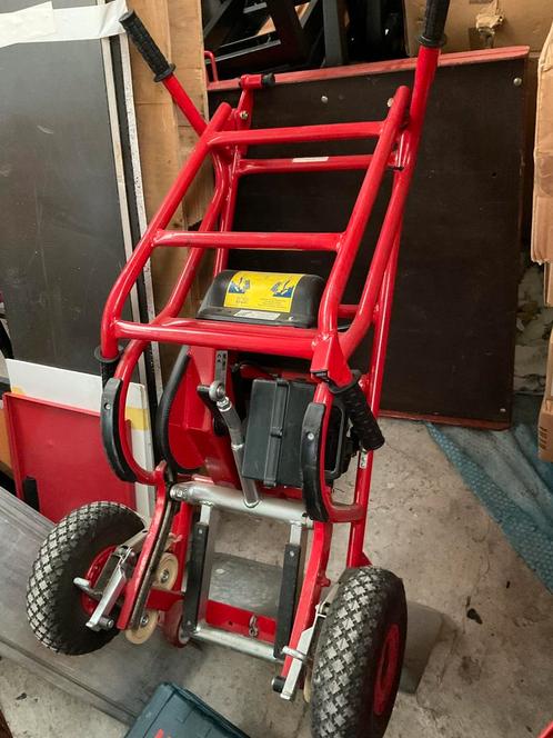 Lift kar met acu voor trappen max 300kg, Doe-het-zelf en Bouw, Transportwagens, Zo goed als nieuw, Ophalen