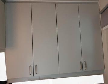 Hangkasten  beschikbaar voor biedingen
