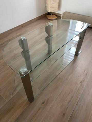 Table en verre