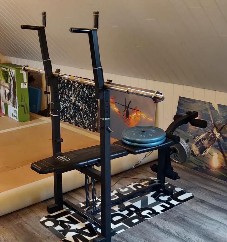 Fitness bank, Sport en Fitness, Fitnessapparatuur, Zo goed als nieuw, Krachtstation, Armen, Benen, Borst, Rug, Metaal, Ophalen