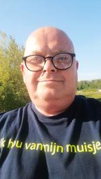 Masseur, Contacten en Berichten