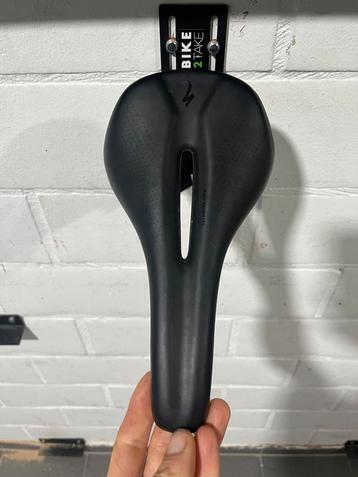 Specialized phenom zadel beschikbaar voor biedingen