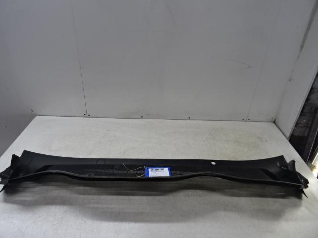 GARNITURES WINDSHIELD Ford Fiesta 7 (H1BB02222A), Autos : Pièces & Accessoires, Carrosserie & Tôlerie, Ford, Avant, Utilisé