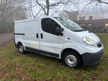 Opel Vivaro 2.0L 2009 * Start en rijdt zeer goed* beschikbaar voor biedingen