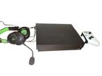 Xbox one x 1 tera met 1 controller en 1 headset, Met 1 controller, Gebruikt, Ophalen of Verzenden, Xbox One