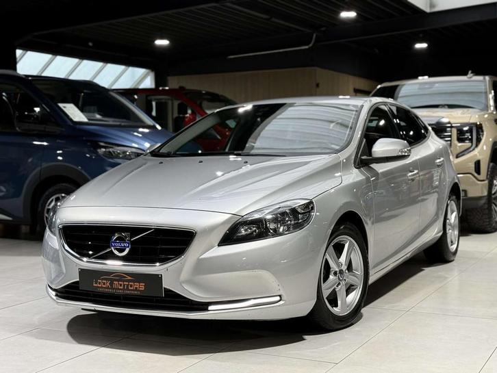 Volvo V40 2.0 D2 Euro- 6 120cv GPS CRUISE CLIM TEL PDC JA16, Autos, Volvo, Entreprise, Achat, V40, ABS, Airbags, Air conditionné