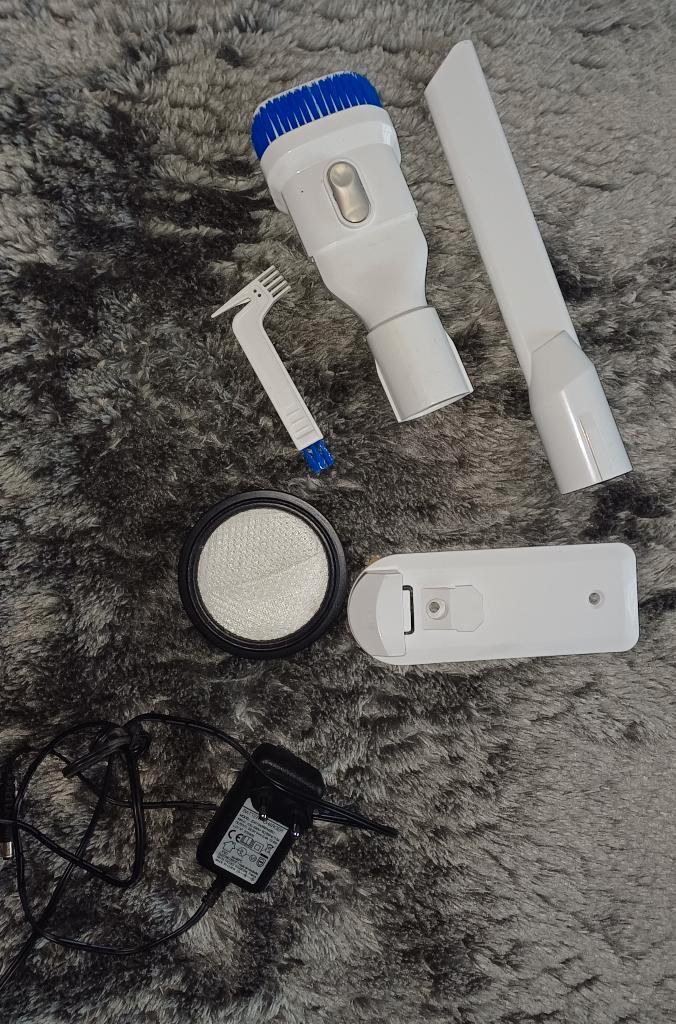 Valberg steelstofzuiger met garantie, Elektronische apparatuur, Stofzuigers, Zo goed als nieuw, Stofzuiger, Reservoir, Ophalen