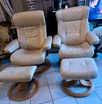 2 Stressless zetels/fauteuils met voetsteunen, Huis en Inrichting, Fauteuils, Ophalen, Zo goed als nieuw, Leer