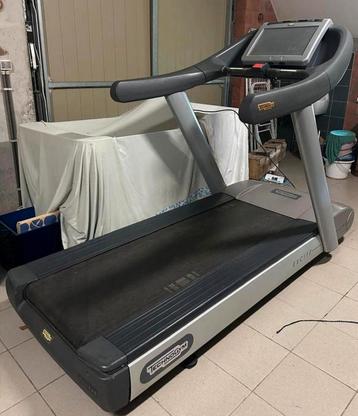 Technogym loopband beschikbaar voor biedingen