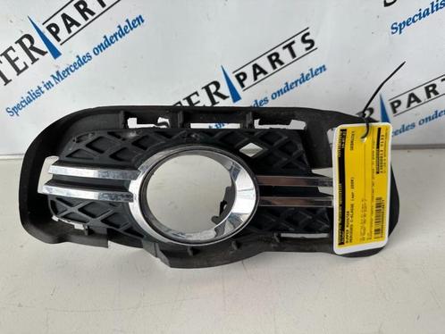 Bumper Rooster van een Mercedes C-Klasse, Auto-onderdelen, Carrosserie, Bumper, Mercedes-Benz, Gebruikt, 3 maanden garantie, Ophalen of Verzenden