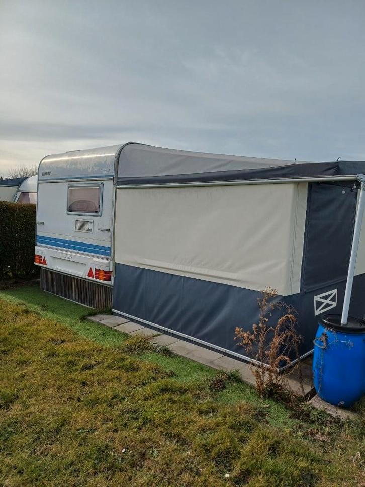 Caravan met voortent, Caravans en Kamperen, Caravans, Particulier, tot en met 4, Hobby, Ophalen