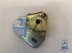 NOS motorkapslot voor Mercedes-Benz W601 W602 W611 T1 TN, -, Nieuw, Ophalen of Verzenden, -