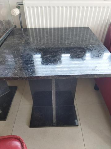 Volledig marmeren bijzettafel vintage beschikbaar voor biedingen