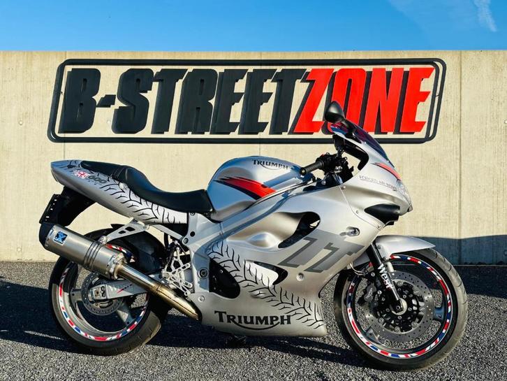 SUPERKOOP MET BRITSE SPORTIEVE KLASSE! Triumph TT660, Motoren, Motoren | Triumph, Bedrijf, Ophalen
