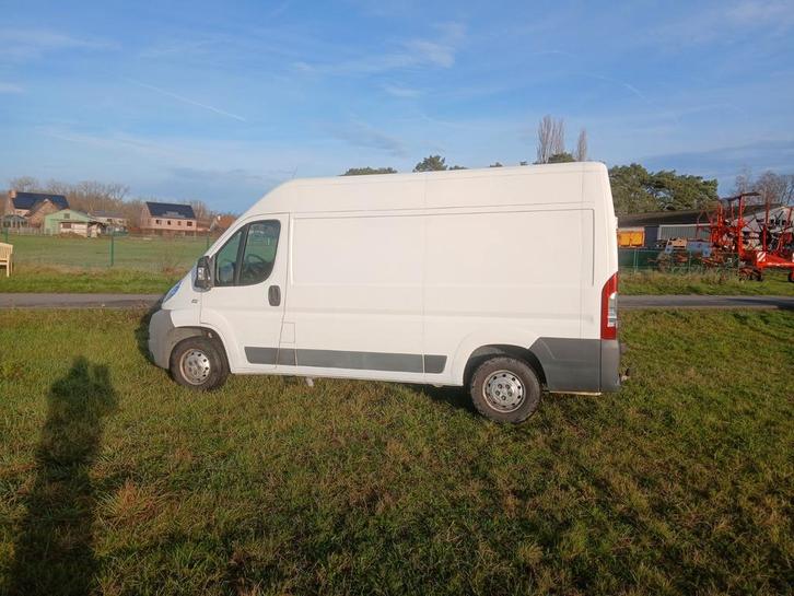 Fiat ducato L2h2, Auto's, Bestelwagens en Lichte vracht, Particulier, Trekhaak, Fiat, Diesel, Euro 4, 4 deurs, Handgeschakeld