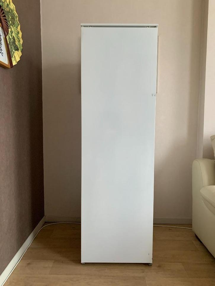 Koelkast/vriezer klasse A, Elektronische apparatuur, Koelkasten en IJskasten, Gebruikt, Met vriesvak, 200 liter of meer, 160 cm of meer